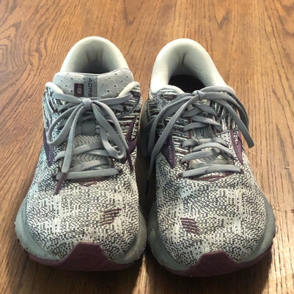 Brooks Adrenaline 19 Wolf Gray Men’s 11 EUC